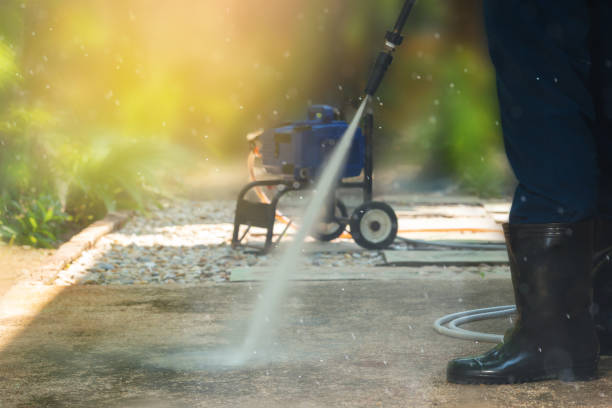 Pre-Holiday Cleaning in Flandreau, SD